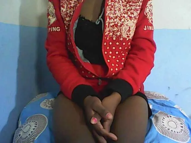 Live sex webcam photo for Elynah #274104746