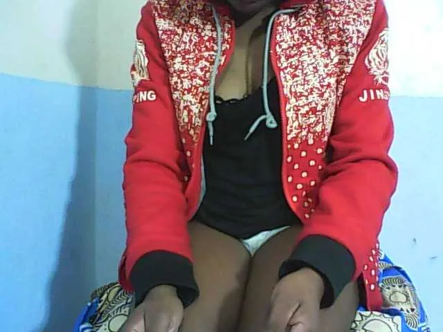 Live sex webcam photo for Elynah #274139734