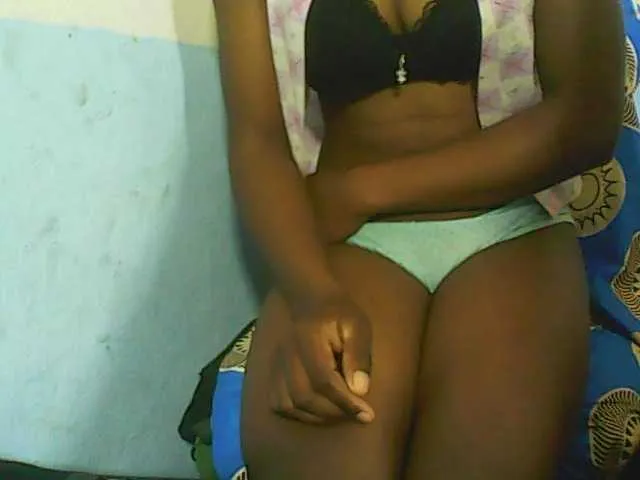 Live sex webcam photo for Elynah #274278773