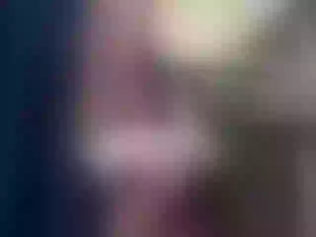 Live sex webcam photo for Elynah #274410363