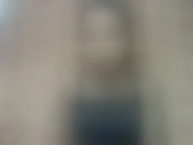 Live sex webcam photo for Elysa7 #293317785
