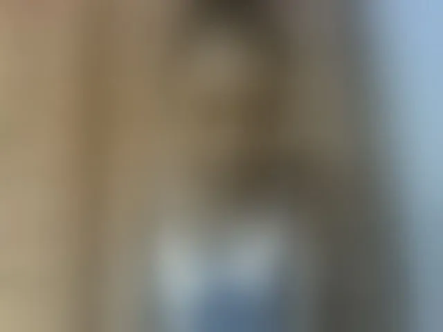 Live sex webcam photo for Elysa7 #293530961