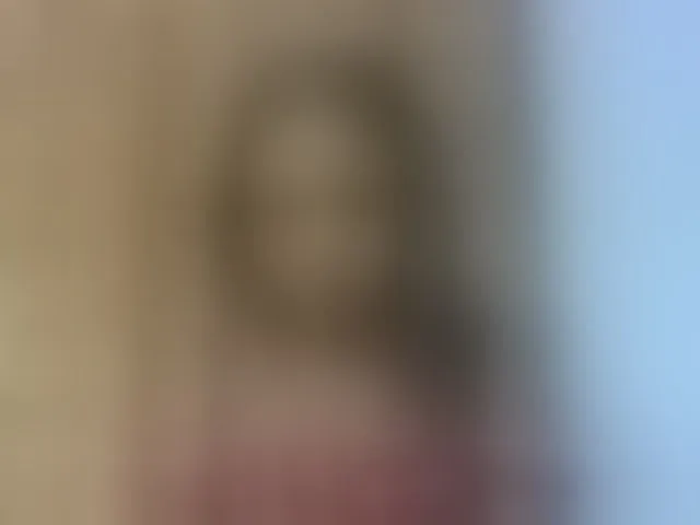 Live sex webcam photo for Elysa7 #293564094