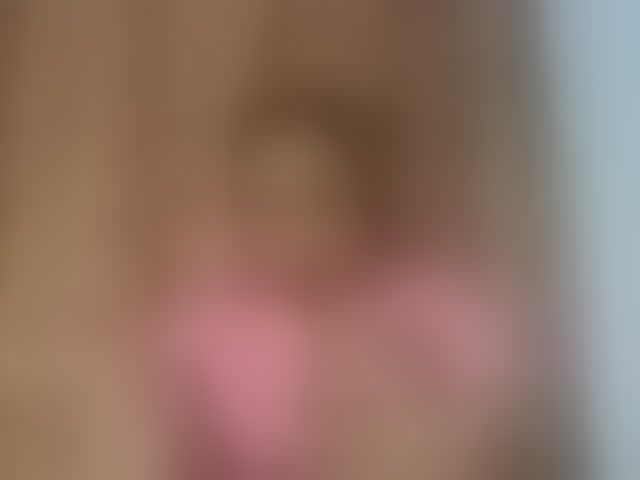 Live sex webcam photo for Elysa7 #293741476