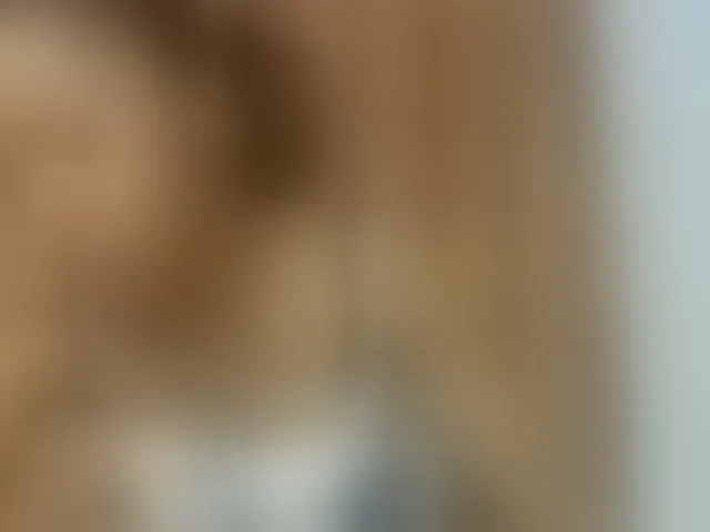Live sex webcam photo for Elysa7 #293769455
