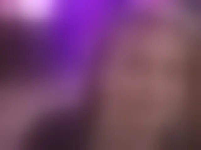 Live sex webcam photo for ElyssawetXX #292791297