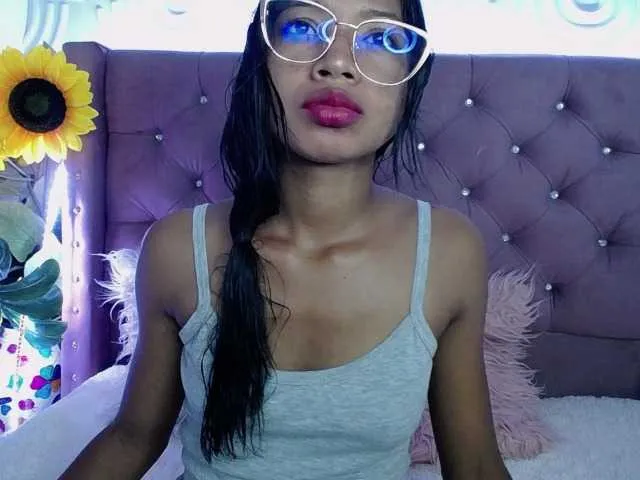 Live sex webcam photo for Ema-Kiut #276087563