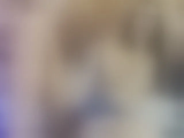 Live sex webcam photo for EmaMiller #292134069