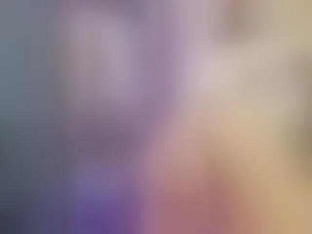 Live sex webcam photo for EmaMiller #292240471