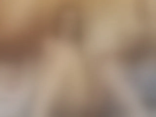 Live sex webcam photo for EmaMiller #293044241