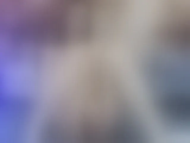 Live sex webcam photo for EmaMiller #293442345