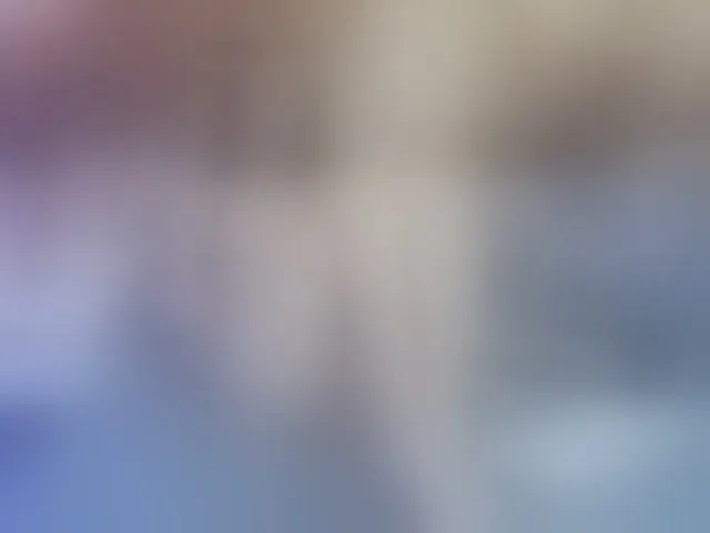 Live sex webcam photo for EmaMiller #293585182
