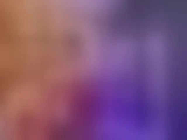 Live sex webcam photo for EmaMiller #293611120