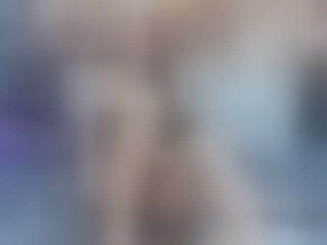 Live sex webcam photo for EmaMiller #294182127