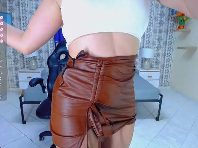 Live sex webcam photo for EmaWrigth #277686569