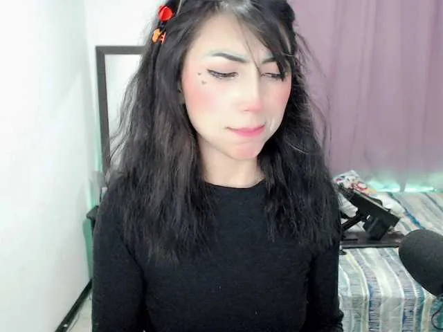 Live sex webcam photo for Emaparis #274072749