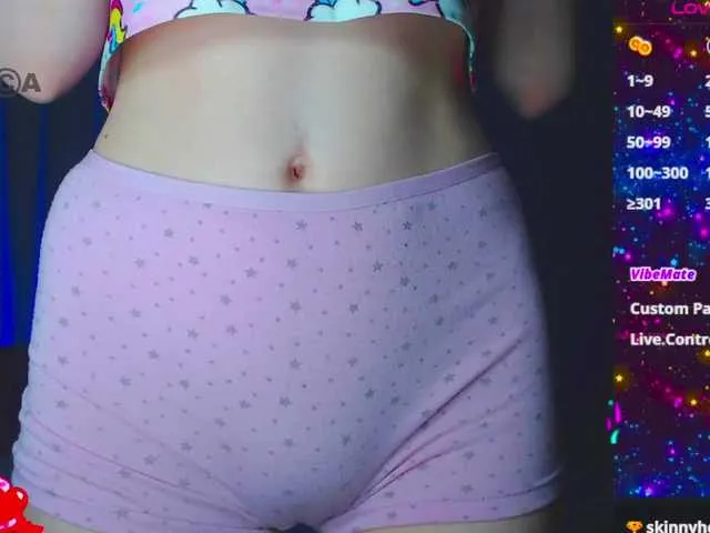 Live sex webcam photo for Emelicristal #290771009