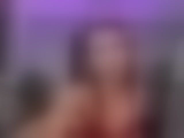 Live sex webcam photo for EmelyGlory #294005324