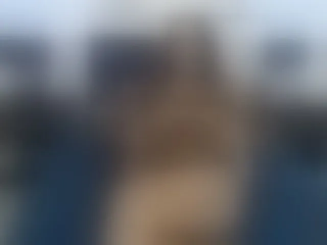 Live sex webcam photo for EmelyRose69 #276737881