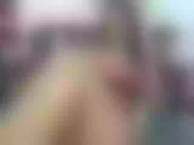 Live sex webcam photo for EmelyRose69 #277427715