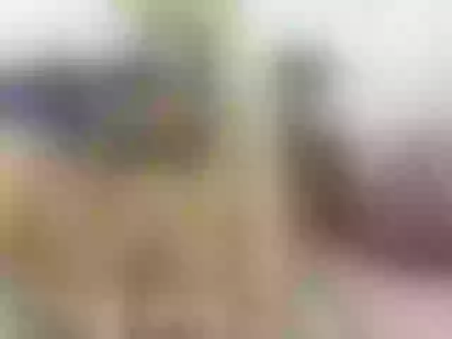 Live sex webcam photo for EmelyRose69 #277581076