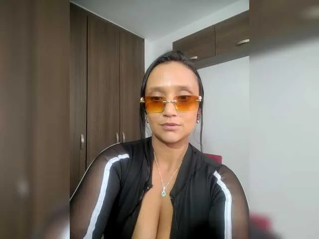 Live sex webcam photo for Emeraldgem #291630578