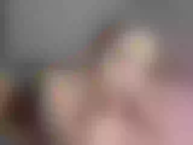 Live sex webcam photo for Emi-Emi #290475650