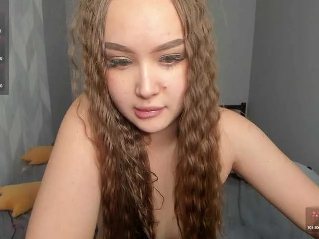 Live sex webcam photo for Emi-Emi #290504150