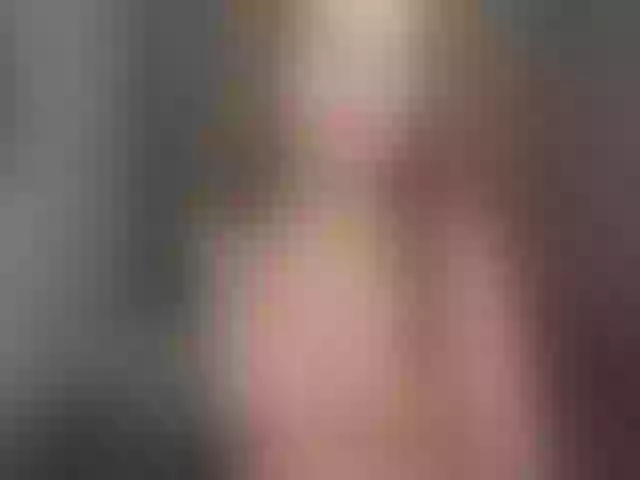 Live sex webcam photo for Emi-Emi #290657121