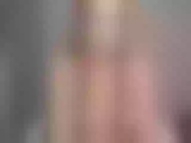 Live sex webcam photo for Emi-Emi #290752634