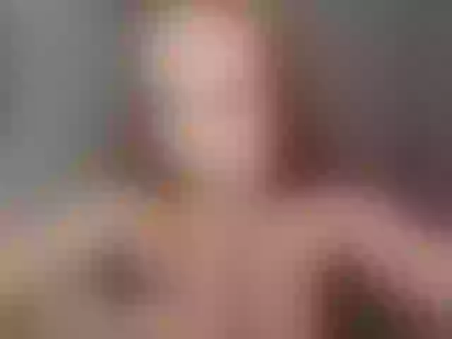Live sex webcam photo for Emi-Emi #291007127