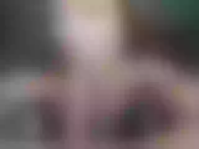 Live sex webcam photo for Emi-Emi #291016975
