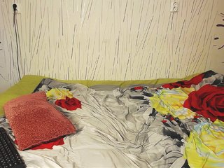 Live sex webcam photo for EmiMelicent #231138907