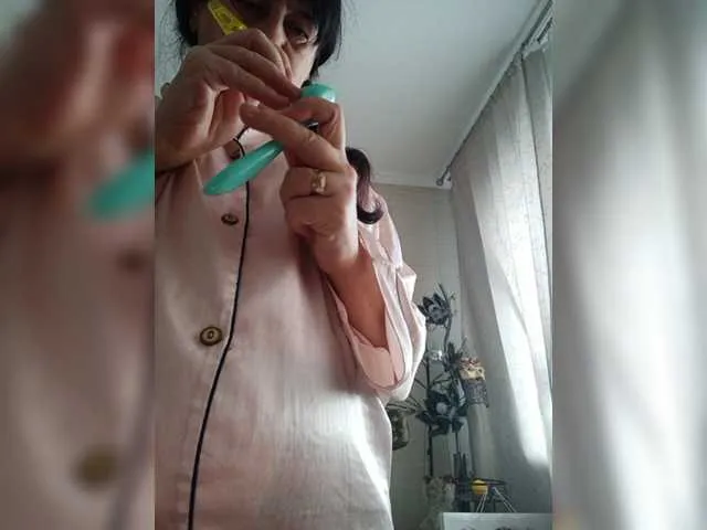Live sex webcam photo for Emica #276986391