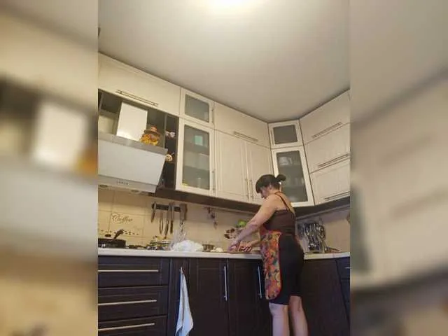 Live sex webcam photo for Emica #277053385