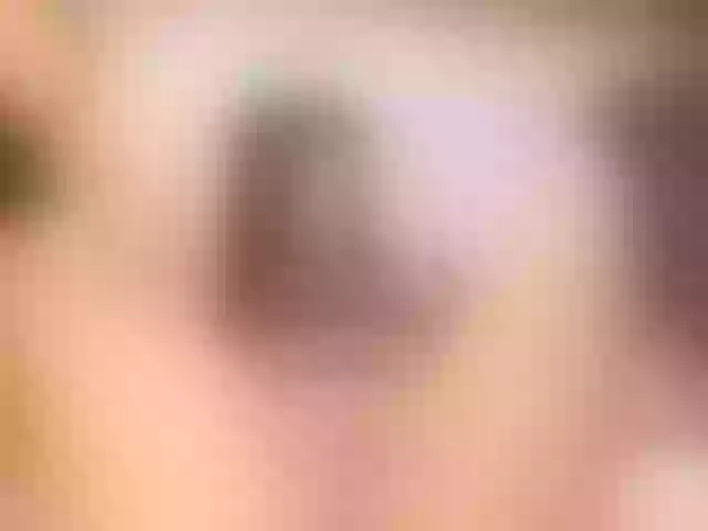 Live sex webcam photo for Emiily-Thompson #290735311