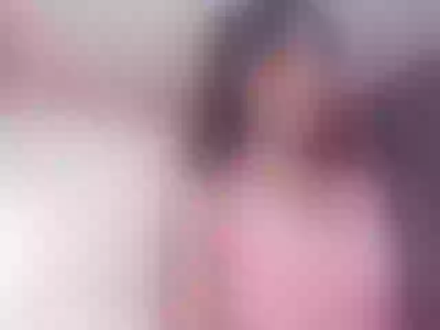 Live sex webcam photo for Emiily-Thompson #291611987