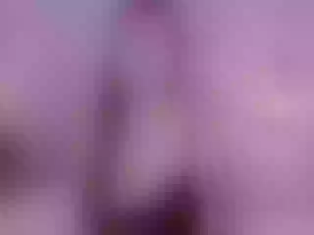 Live sex webcam photo for Emili-Hot #292019702