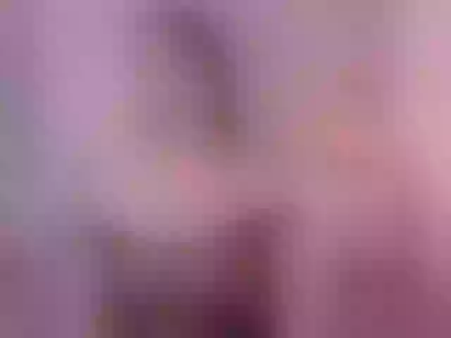 Live sex webcam photo for Emili-Hot #292048491