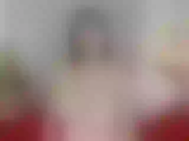 Live sex webcam photo for Emili-Hot #292220663
