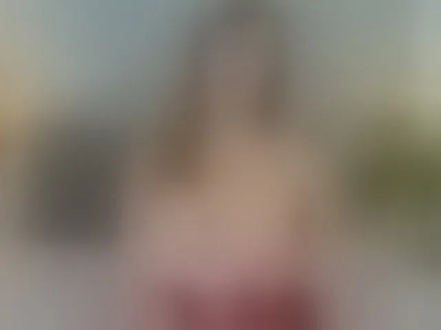 Live sex webcam photo for Emili-Hot #293293386