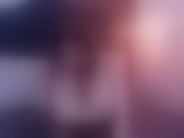 Live sex webcam photo for Emili-Hot #293344789