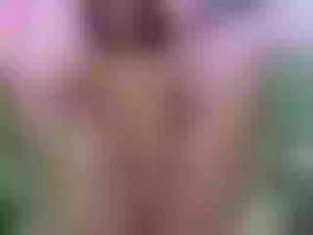 Live sex webcam photo for EmiliBonie #291789521