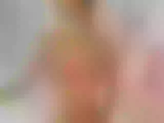 Live sex webcam photo for EmiliBonie #292224657