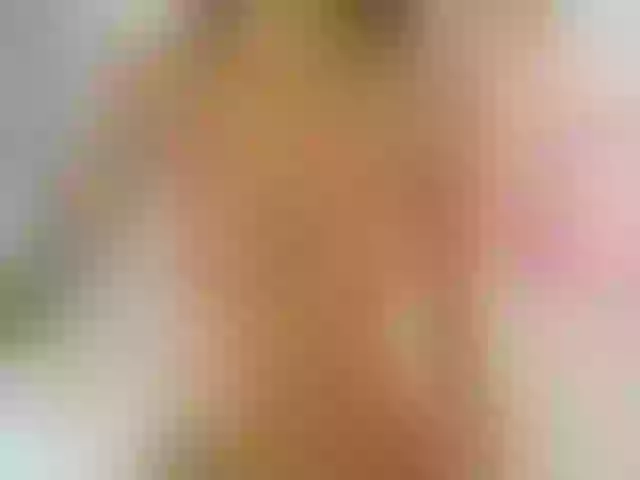 Live sex webcam photo for EmiliBonie #292244889
