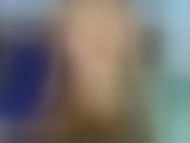 Live sex webcam photo for EmiliBonie #293278198