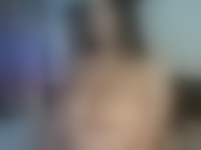 Live sex webcam photo for EmiliWilliams #294174710