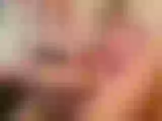 Live sex webcam photo for Emilia888 #121017644