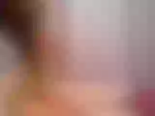 Live sex webcam photo for Emilia888 #128998199