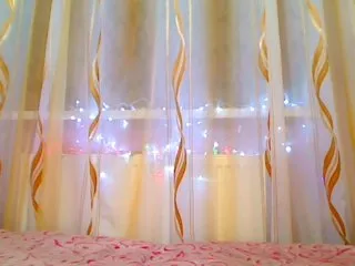 Live sex webcam photo for Emilia888 #138882401